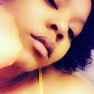 Meet your Posher, Dameika